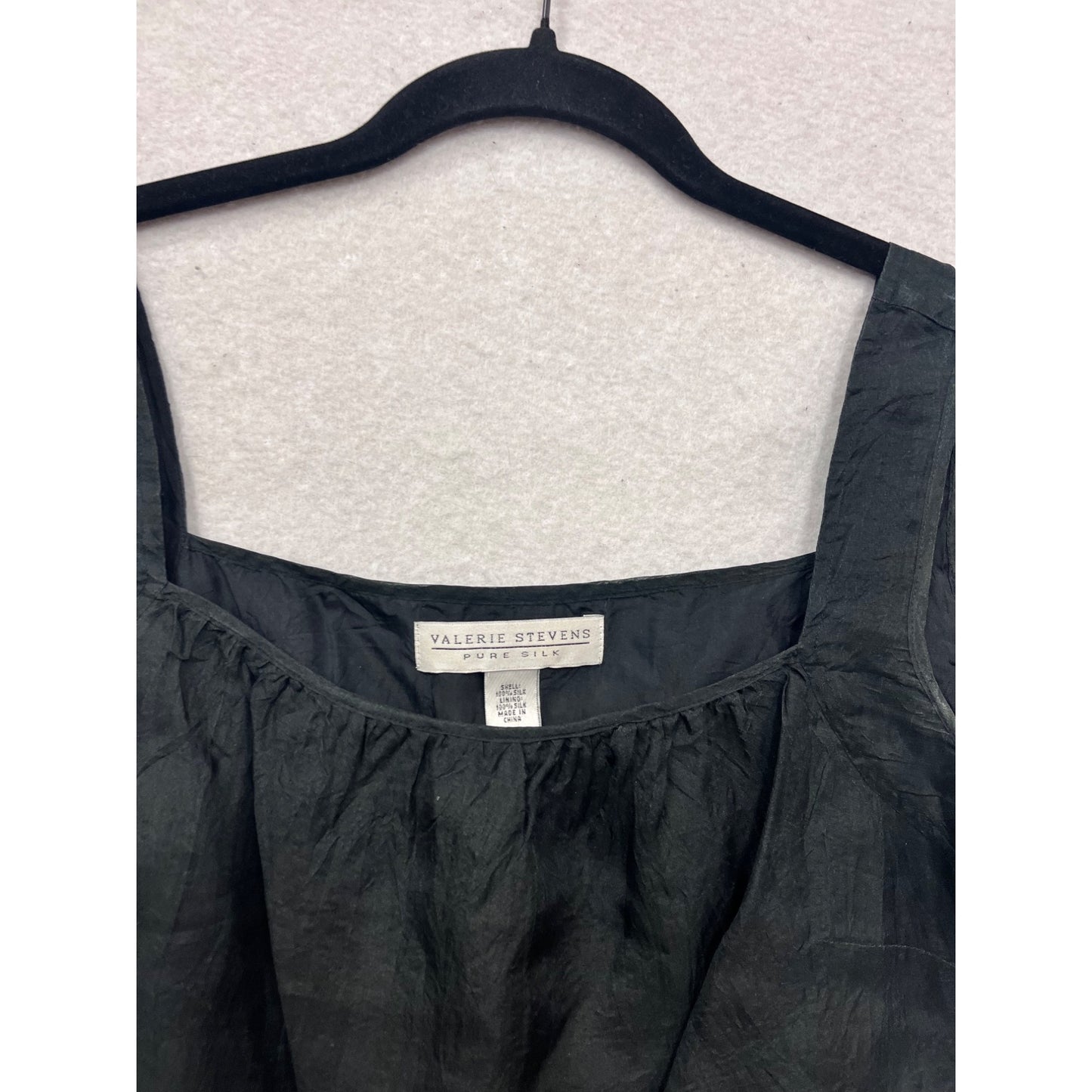 Valerie Stevens Black Silk Sleeveless Top M #491A