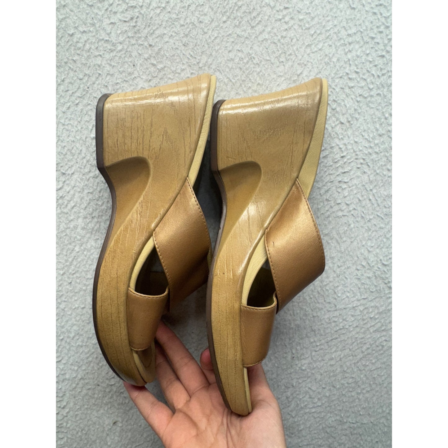 Dansko Tan Leather Wedge Sandals Slip-On Open Toe Comfort Shoes Size 38 EU #9817