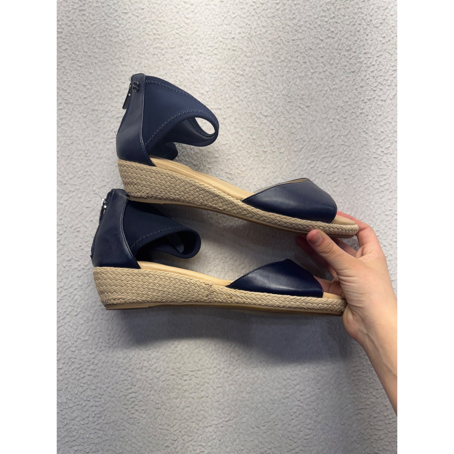 Navy Bandolino Leather Ankle Strap Wedge Sandals With Back Zipper Closure #7921