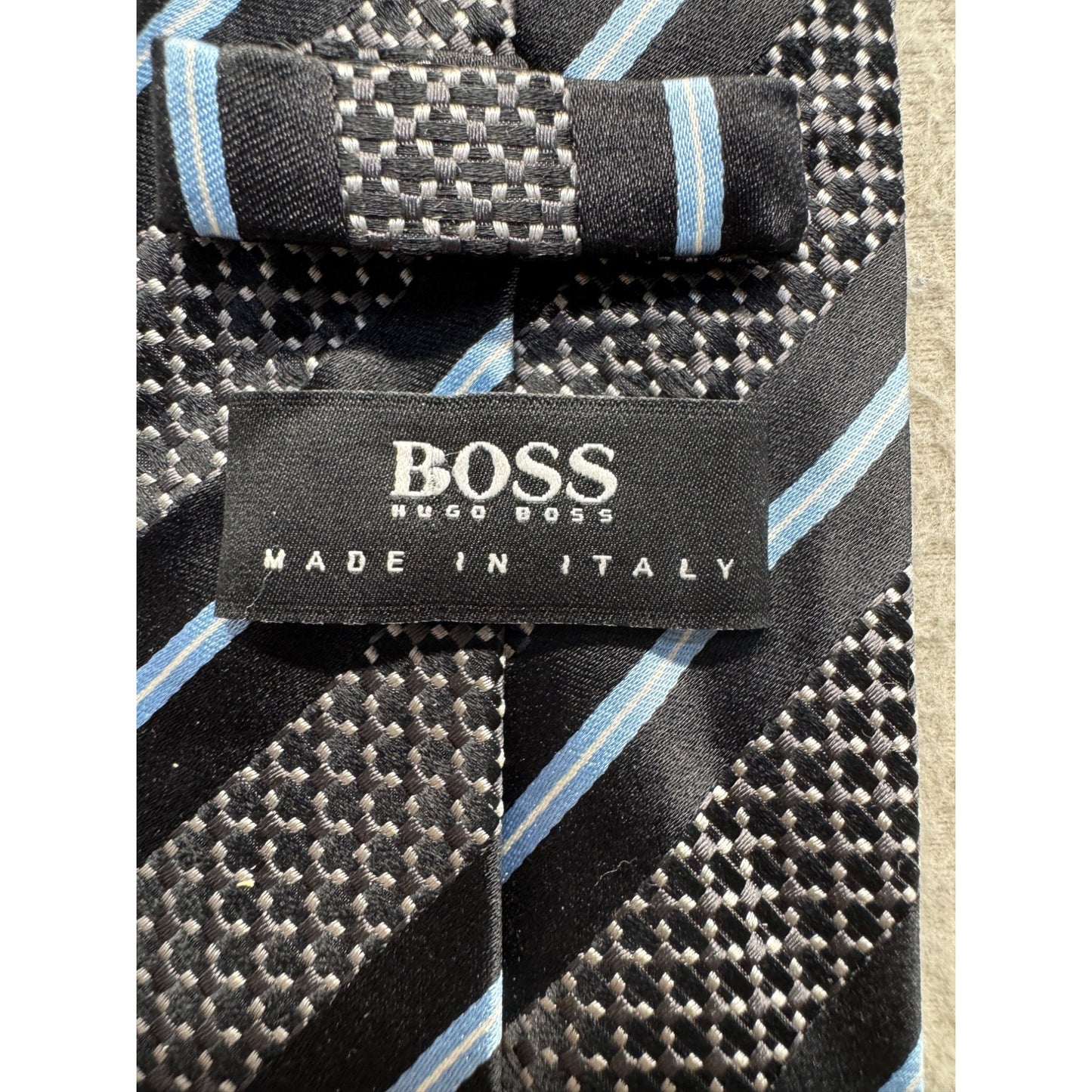 Hugo Boss Black & Blue Striped Silk Tie Made In Italy Classic Design 89B