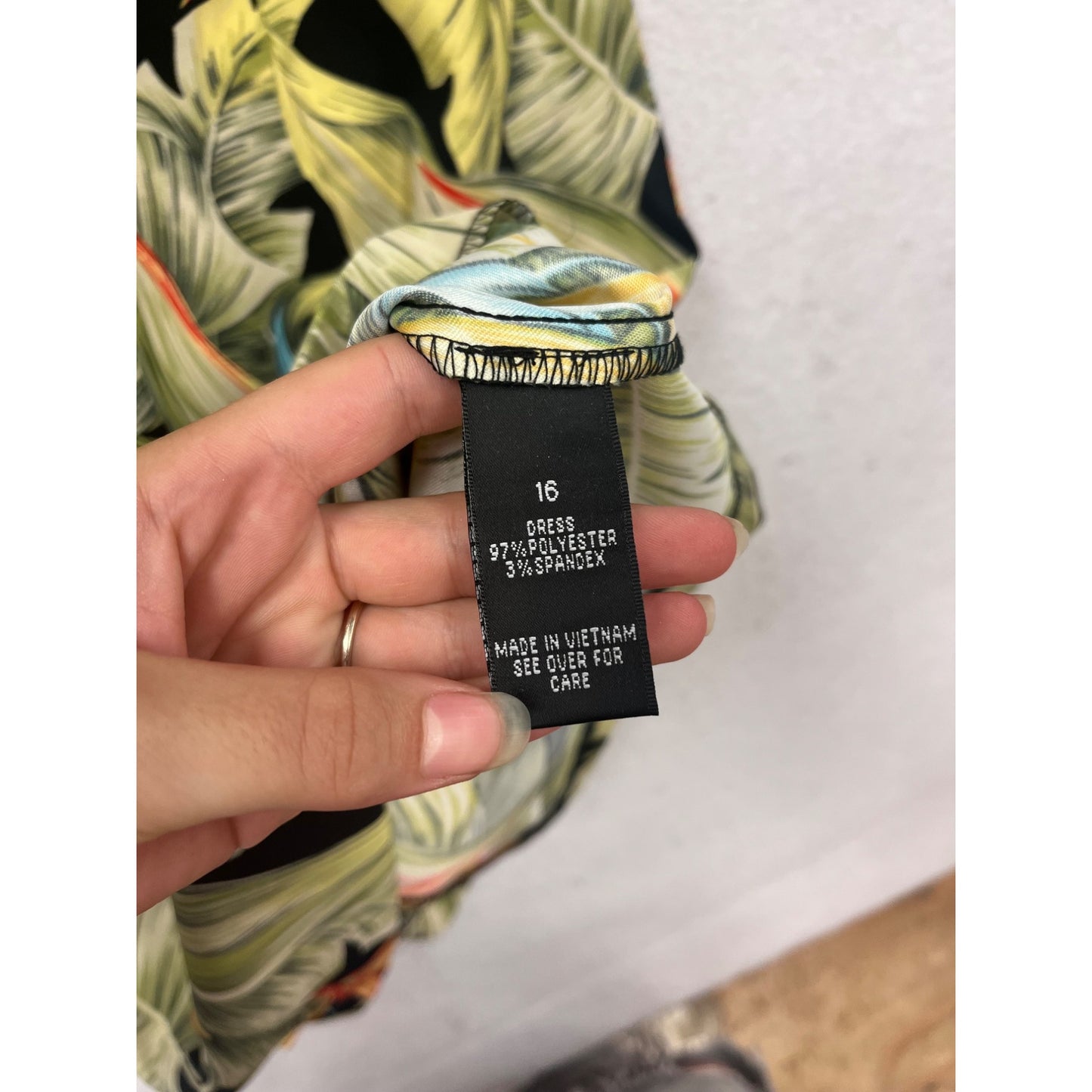 AGB Tropical Floral Sleeveless Dress Size 16 #295A