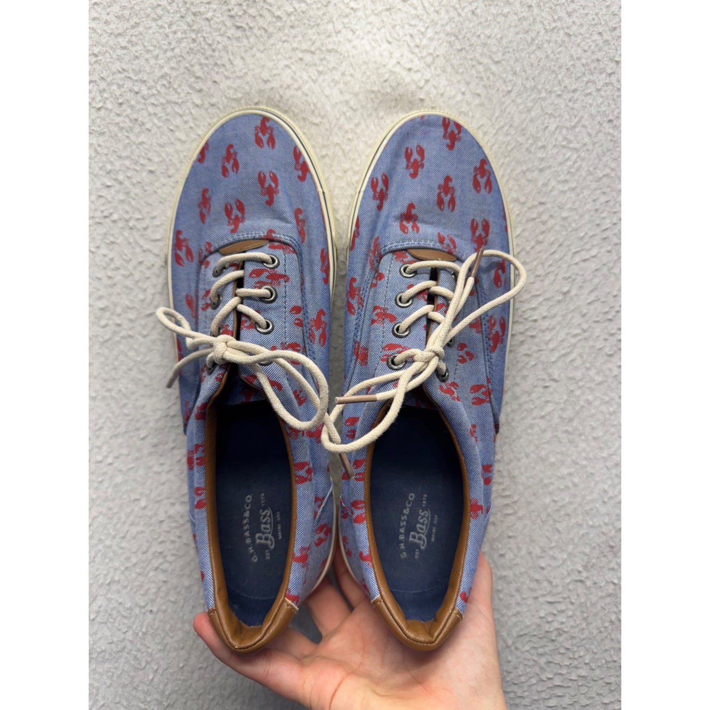 G.H. Bass & Co. Blue Canvas Sneakers With Red Lobster Print - Mens 9 #9518