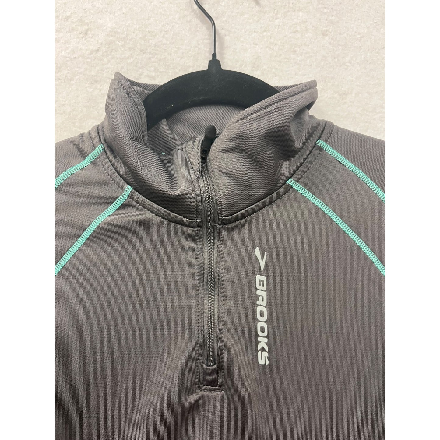 Women’s Brooks Pull Over Running Jacket #2880