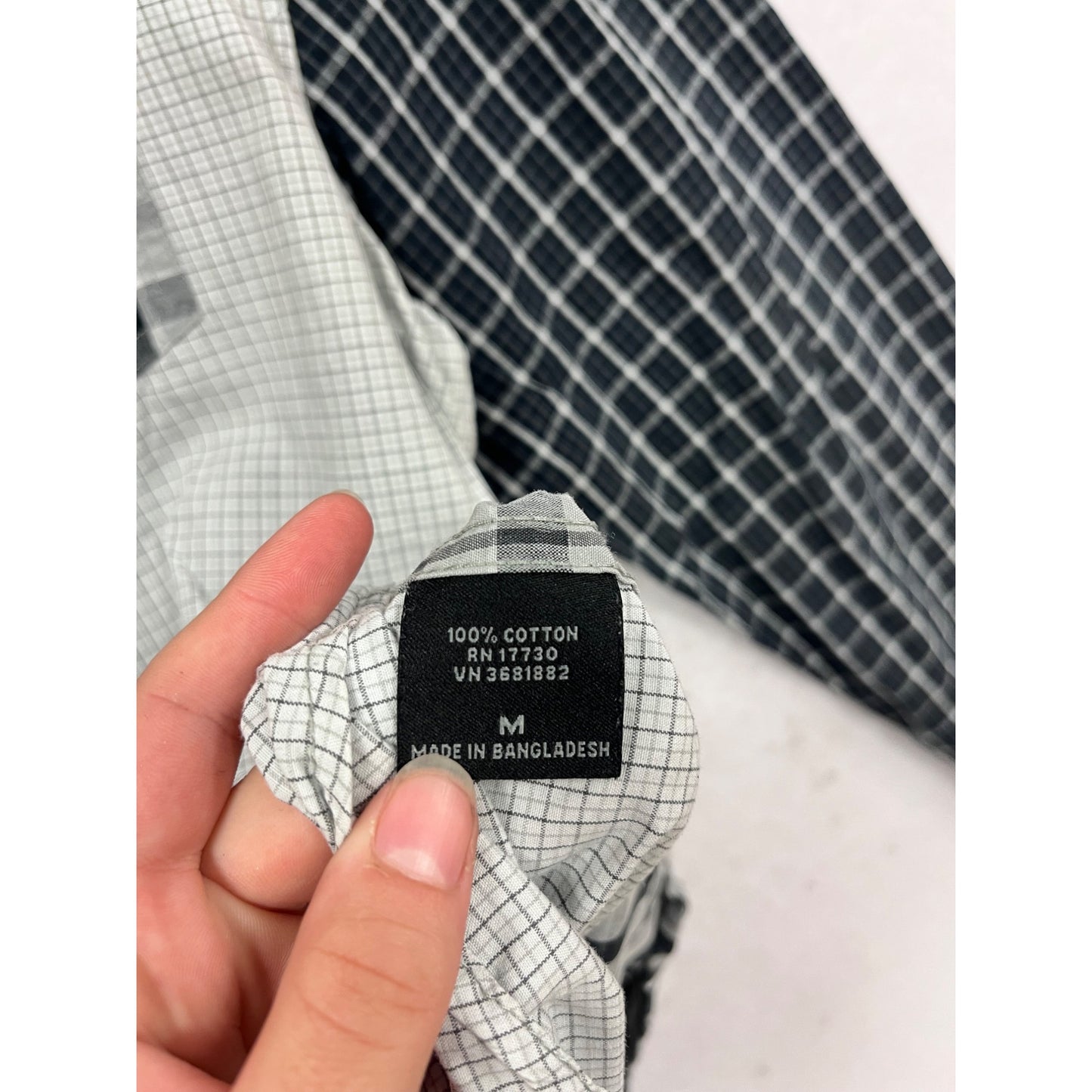 Odin New York Target Long Sleeve Plaid Button-Up Shirt M #624A