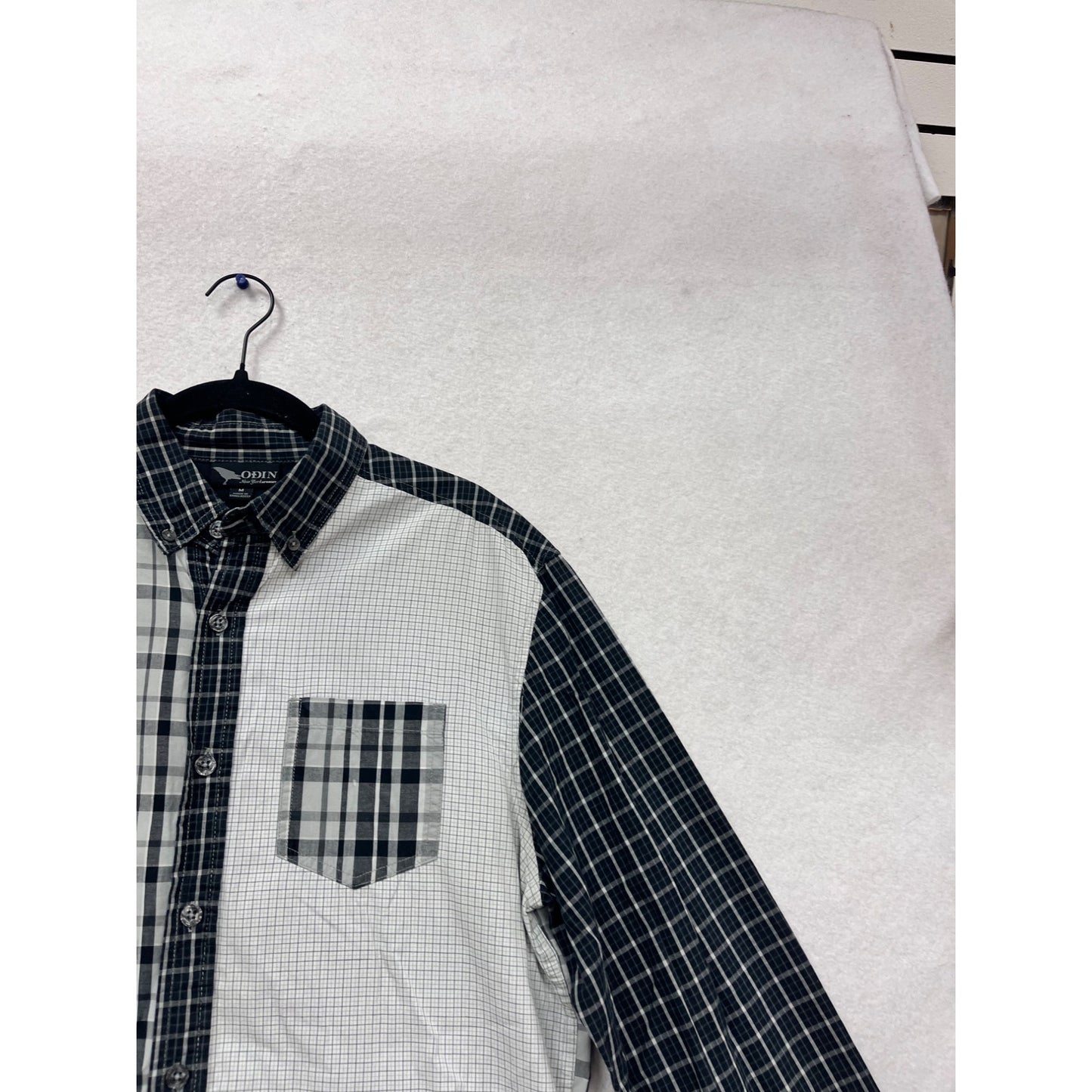 Odin New York Target Long Sleeve Plaid Button-Up Shirt M #624A