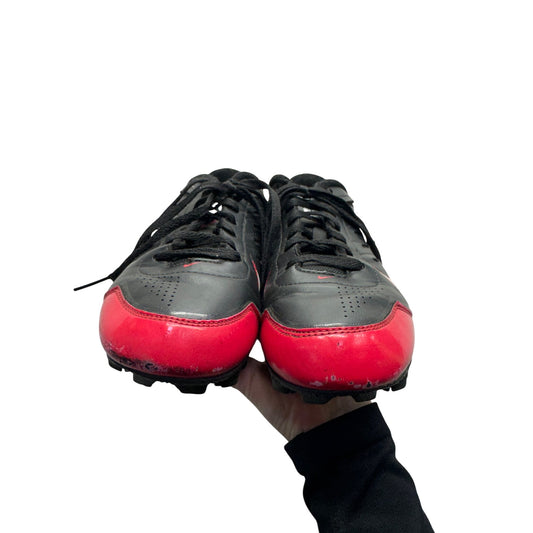 Nike Black & Red Soccer Cleats Lace-Up Closure And Rubber Studded Soles 394B