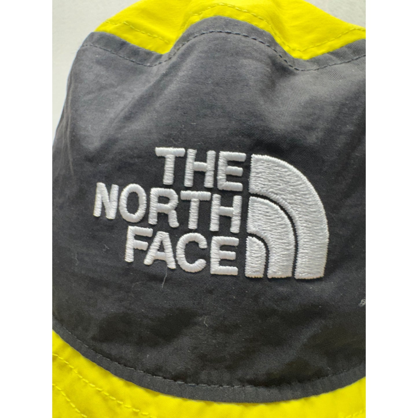 The North Face Yellow & Black Reversible Bucket Hat S/M Nylon Outdoor Cap #9864