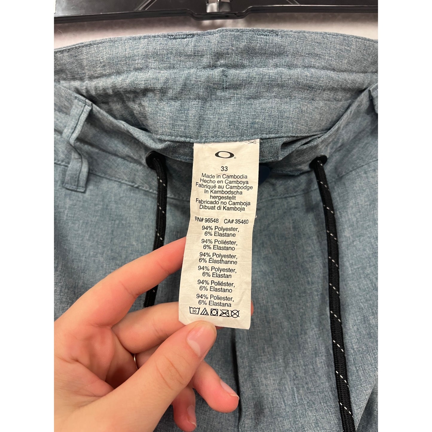 Oakley Mens Blue Cargo Shorts Size 33 #8275