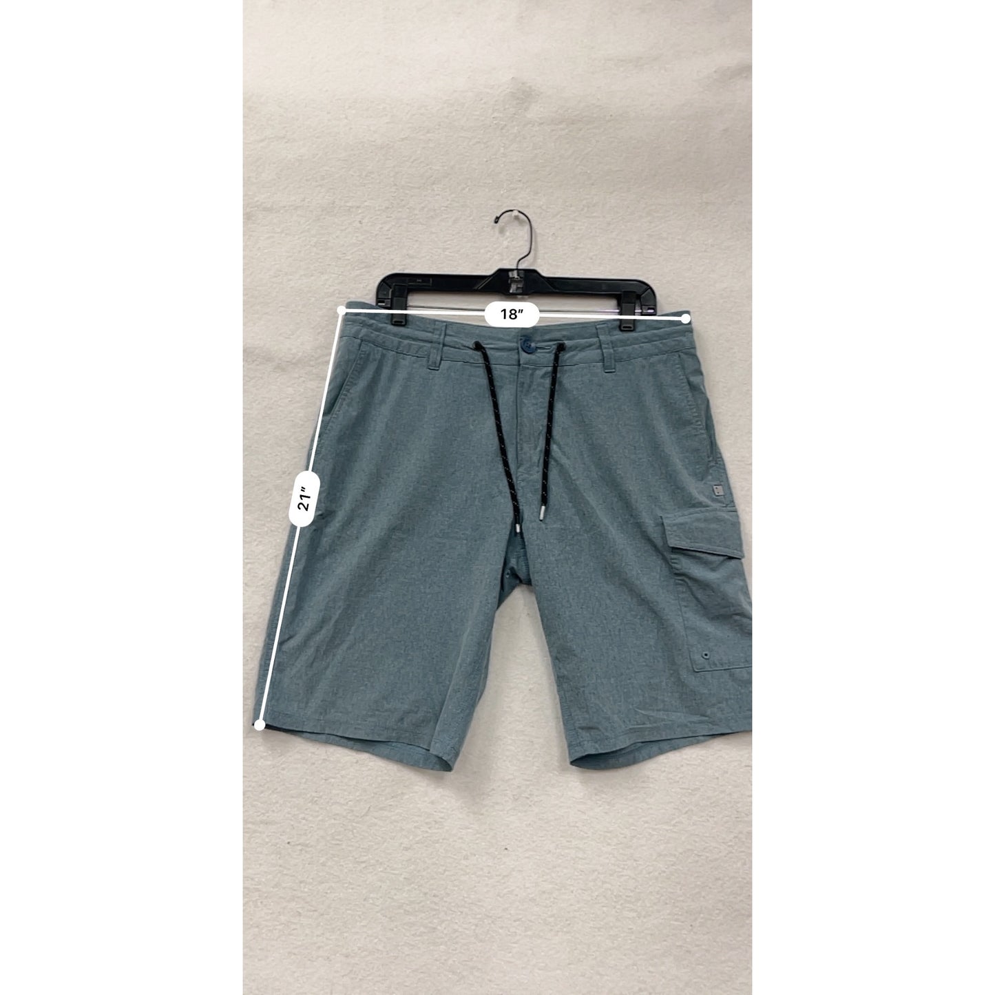Oakley Mens Blue Cargo Shorts Size 33 #8275