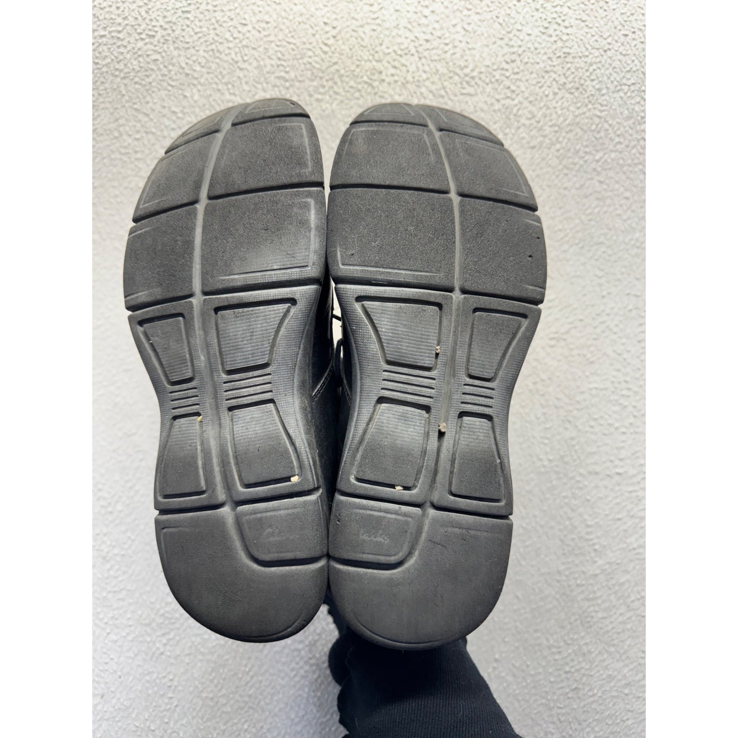 Clarks Mens Black Leather Lace-Up Shoes Casual Fit Durable Sole #402B