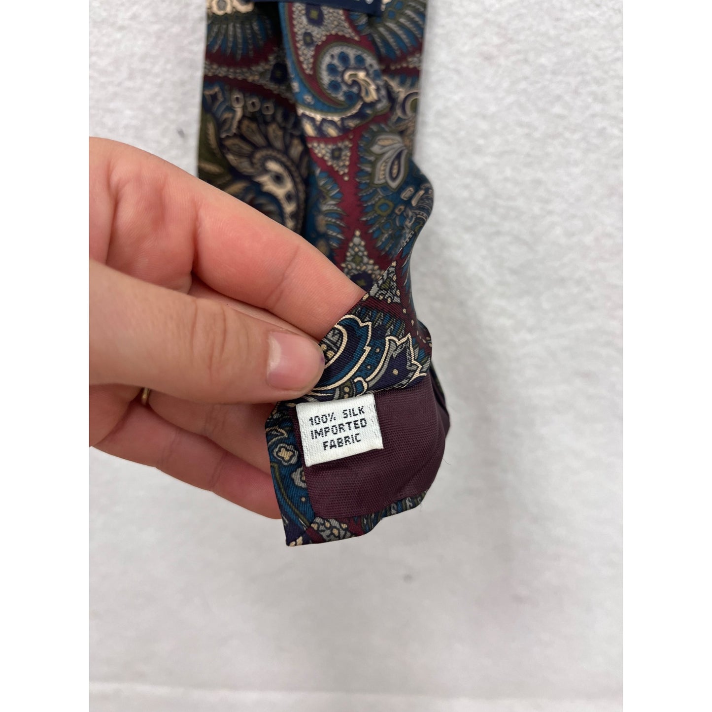 Kuppenheimer Paisley Silk Tie Red & Blue Pattern #8667