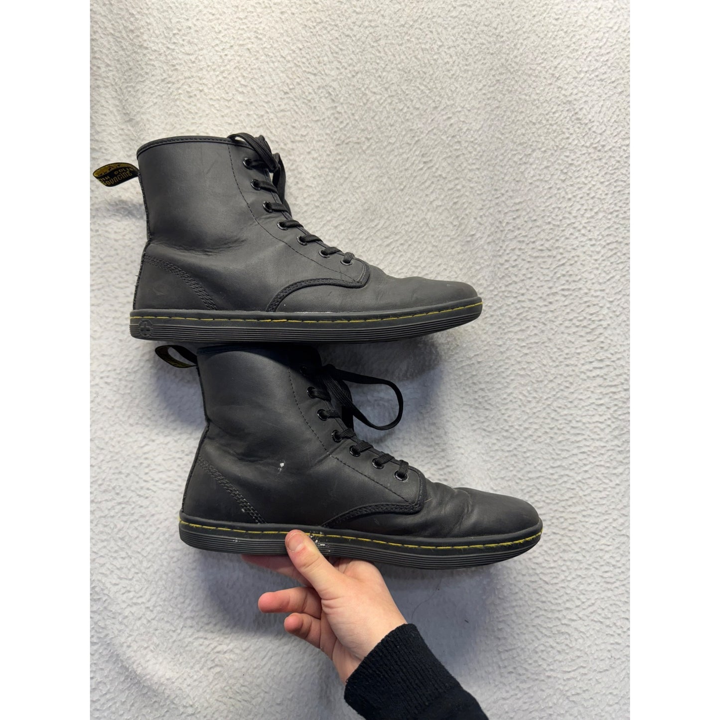 Women’s Shoreditch Doc Marten Boots #5505