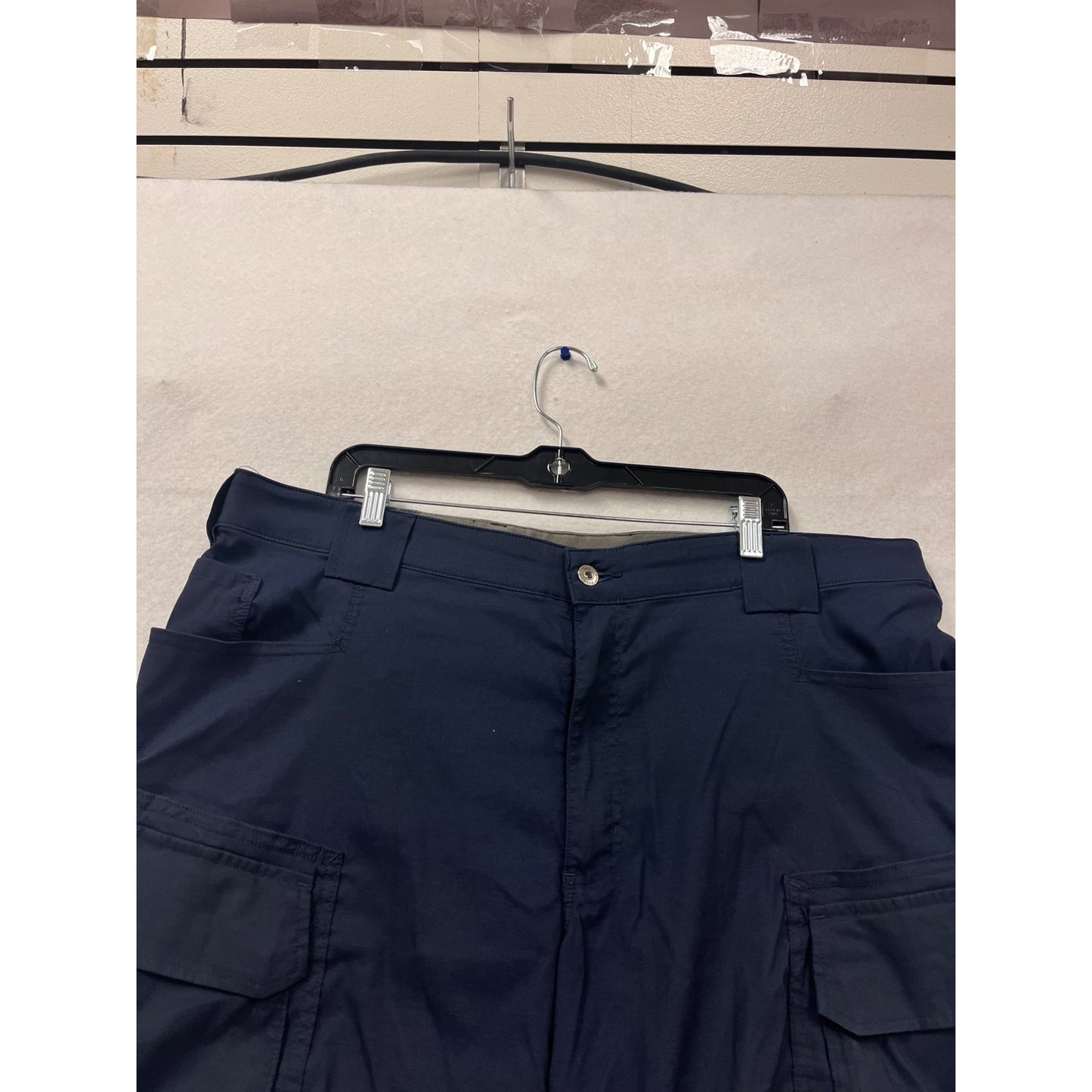 Duluth  Cargo Shorts Navy Relaxed Fit Size 40 #674A