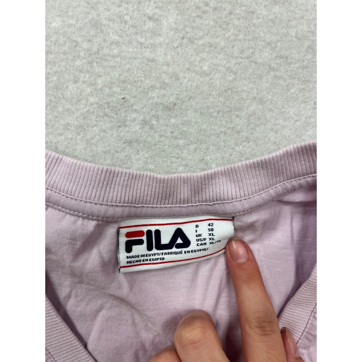 Fila V-Neck T-Shirt Size XL Light Purple #614A