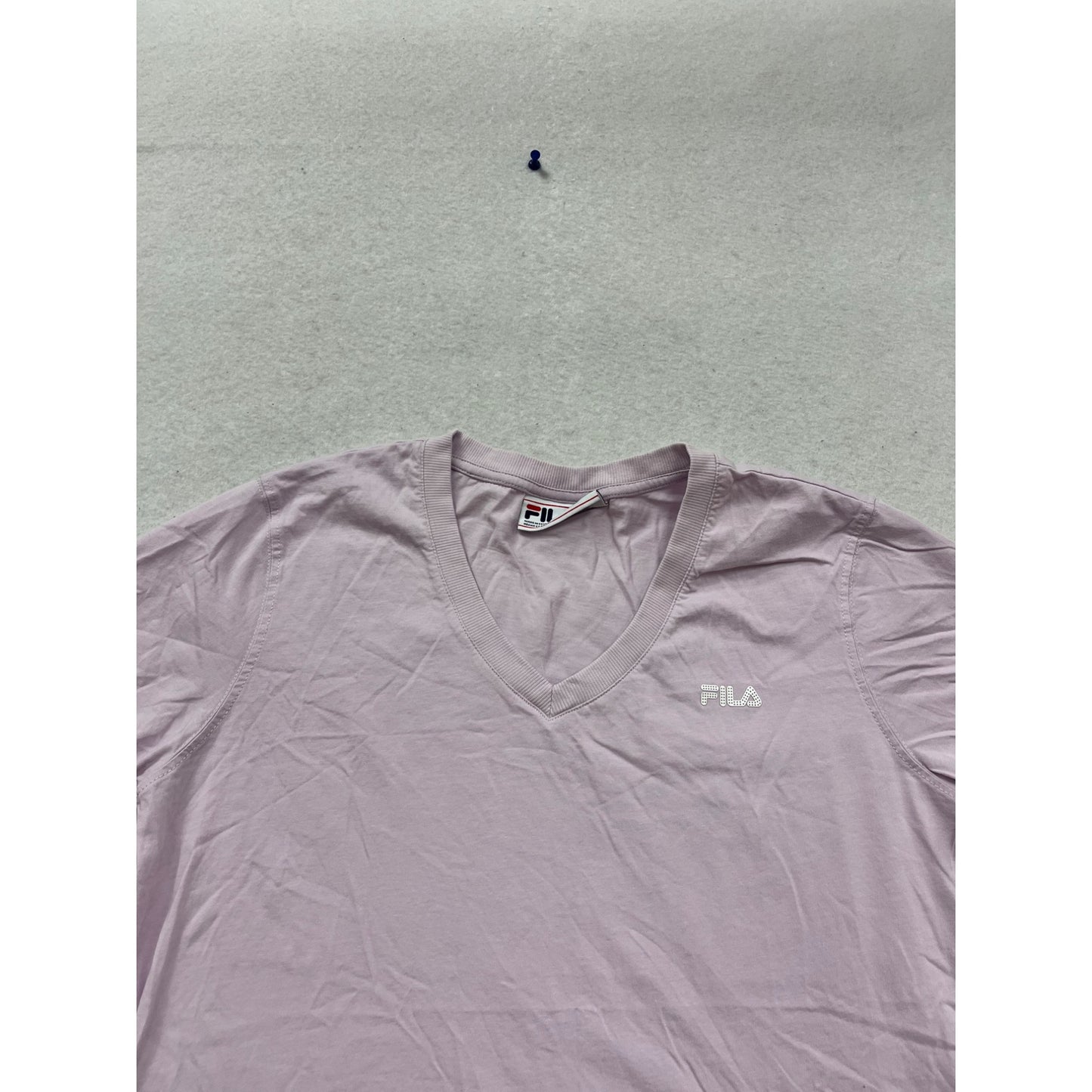 Fila V-Neck T-Shirt Size XL Light Purple #614A