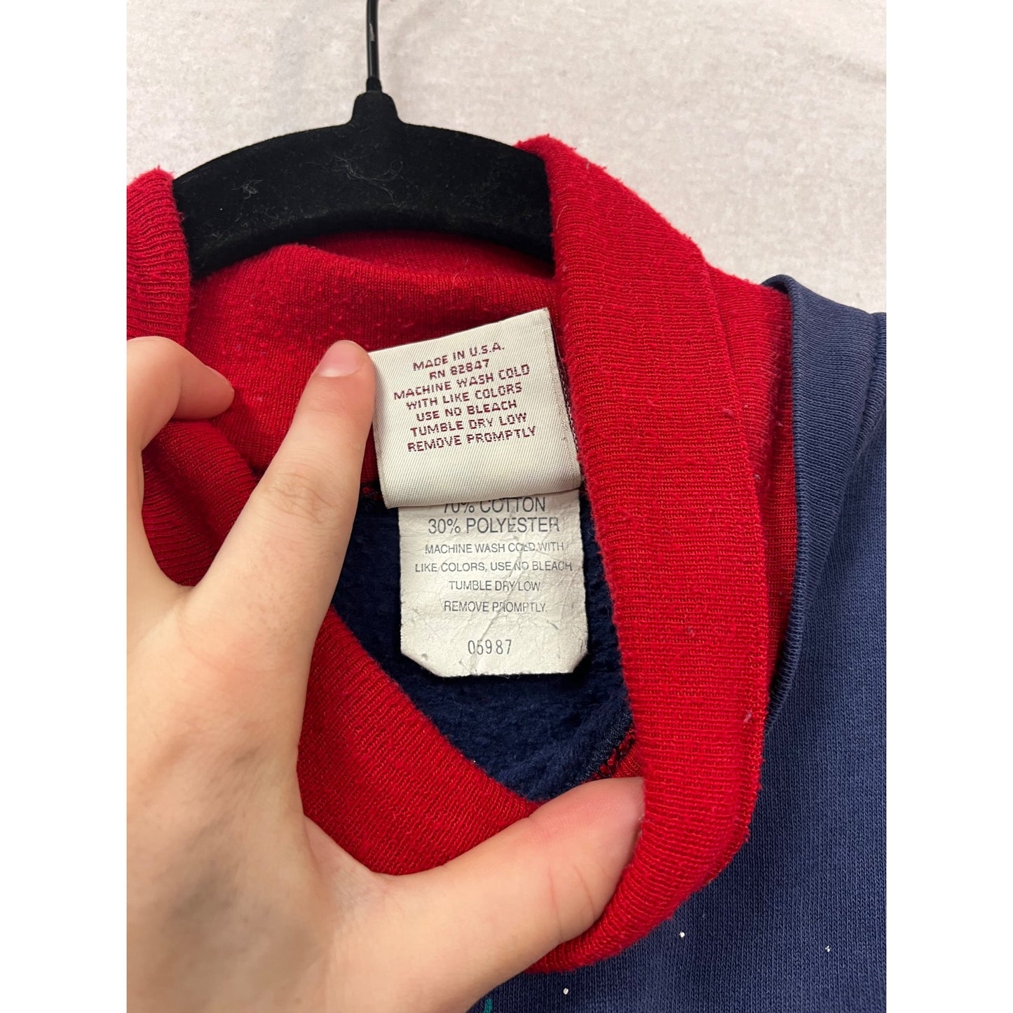 Vintage Art Unlimited L Sweatshirt With Cardinals & Pine Graphic #991A