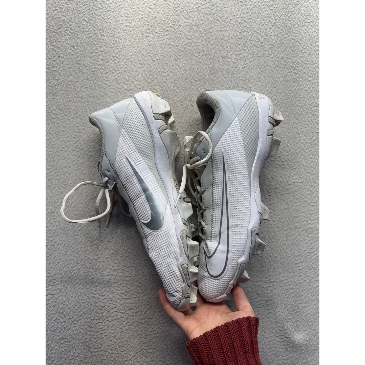 Nike Alpha Menace 2 Shark White/Gray Cleats Size 7.5 Football/Soccer 335B