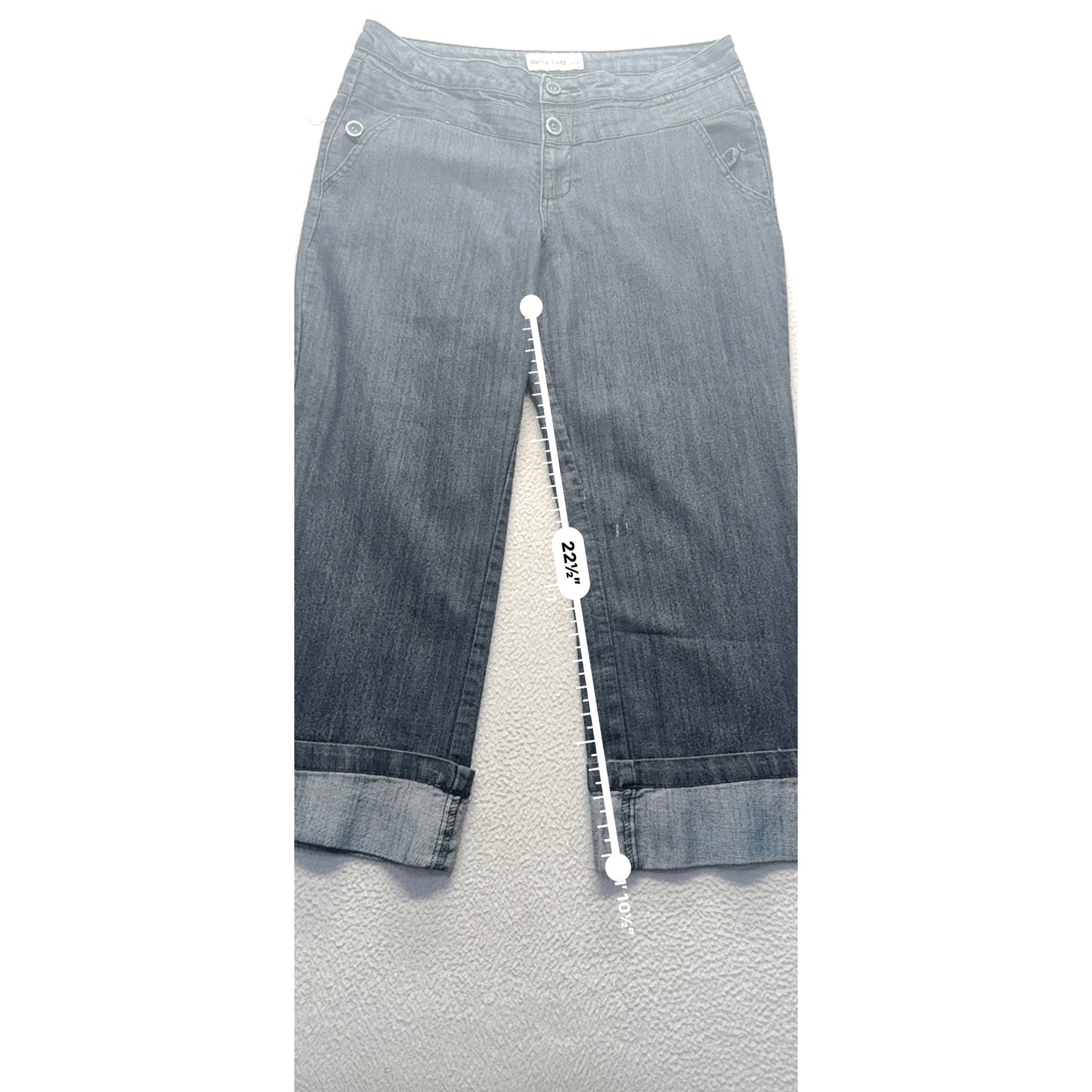 Bella Vida Dark Wash Denim Capri Pants Size 14P Cotton Blend Roll Cuff #9252