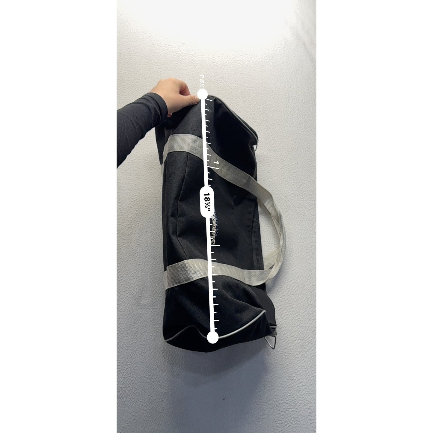 MN Timberwolves 18.5" Vintage Sports Gym Tote Straps Rare NBA Collectible 9377