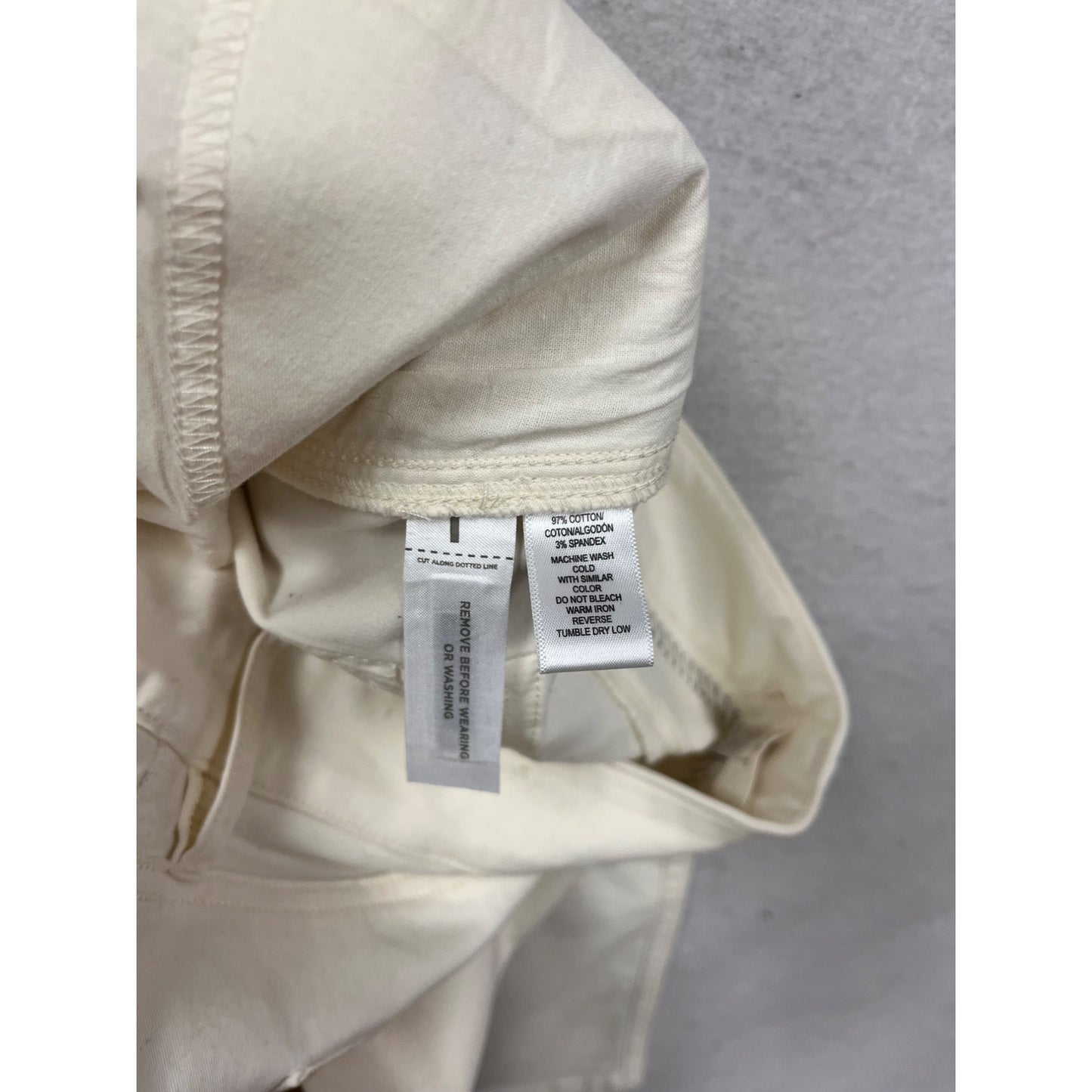 Ann Taylor Loft White Chino Pants Size 2 #782A