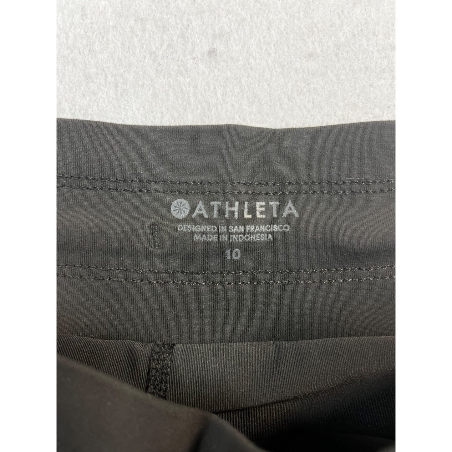 Women’s Athleta Athletic Skorts