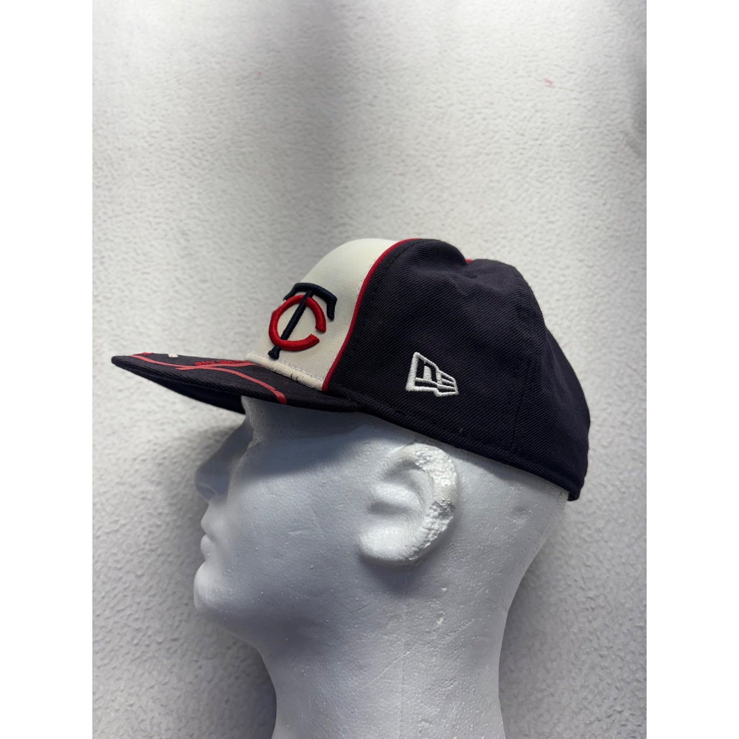 Minnesota Twins Hat With H.H.H. Metrodome Map Design #7657