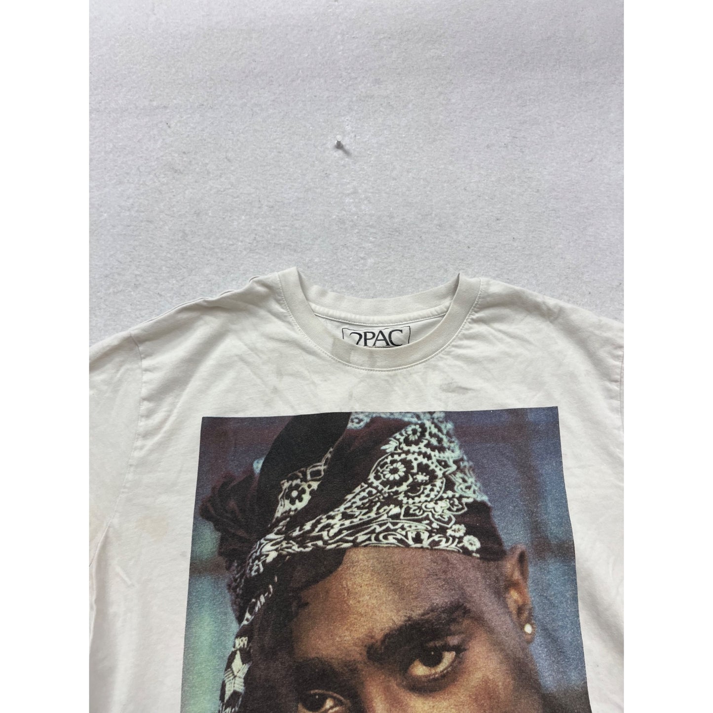 2Pac Bandana Graphic T-Shirt Crew Neck White Short Sleeve Casual Tee #317A