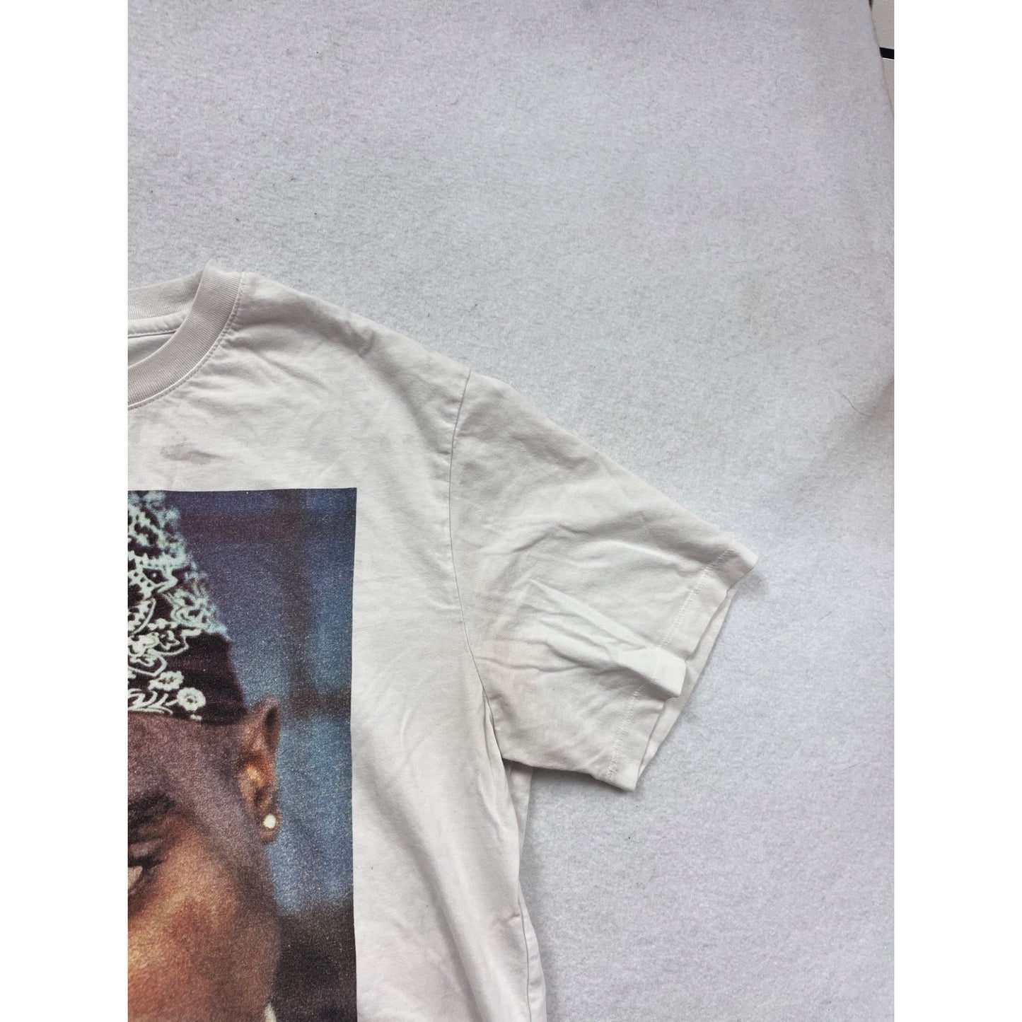 2Pac Bandana Graphic T-Shirt Crew Neck White Short Sleeve Casual Tee #317A