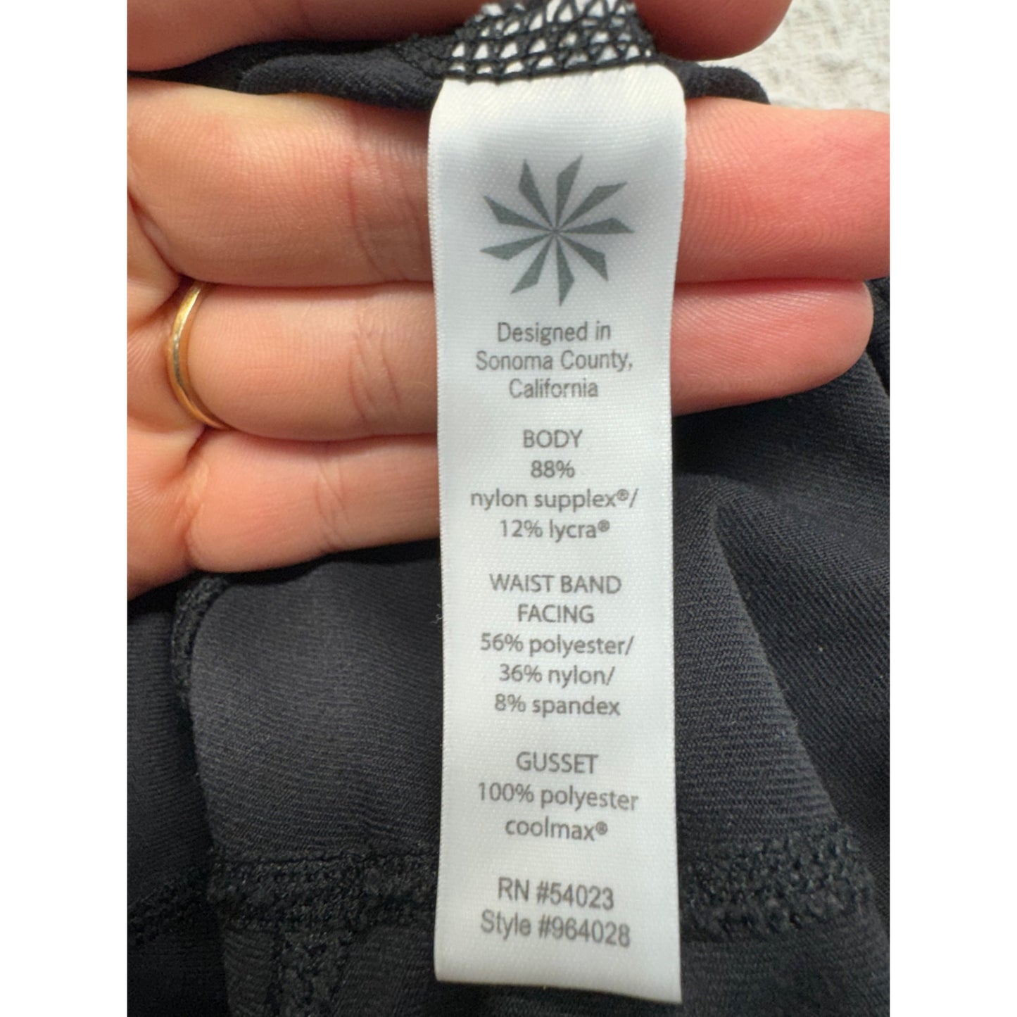 Athleta Black Capri Leggings Purple/White Striped Accents Size S #9131