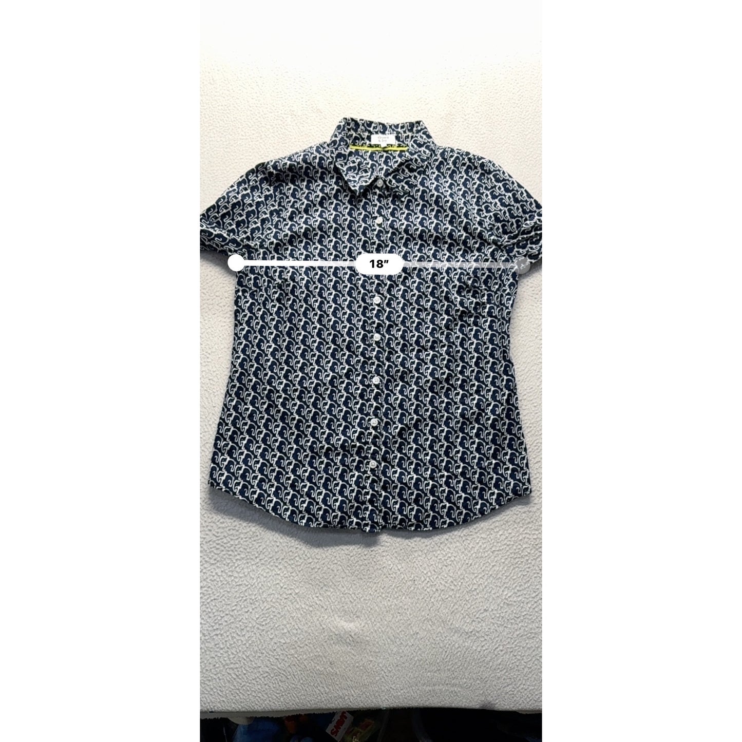 Crown & Ivy Navy Elephant Print Button-Down Shirt Size Small 100% Cotton #9778