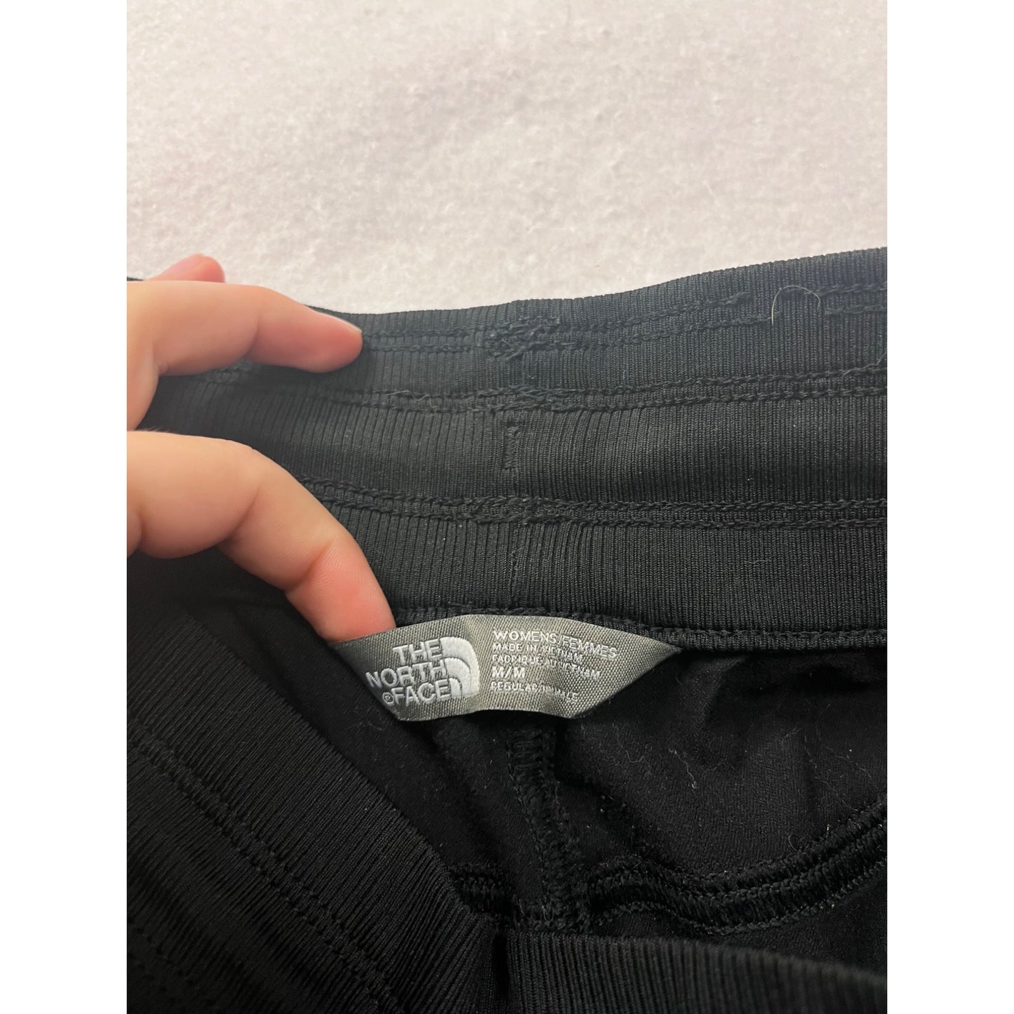 The North Face Medium Black Athletic Pants #8591