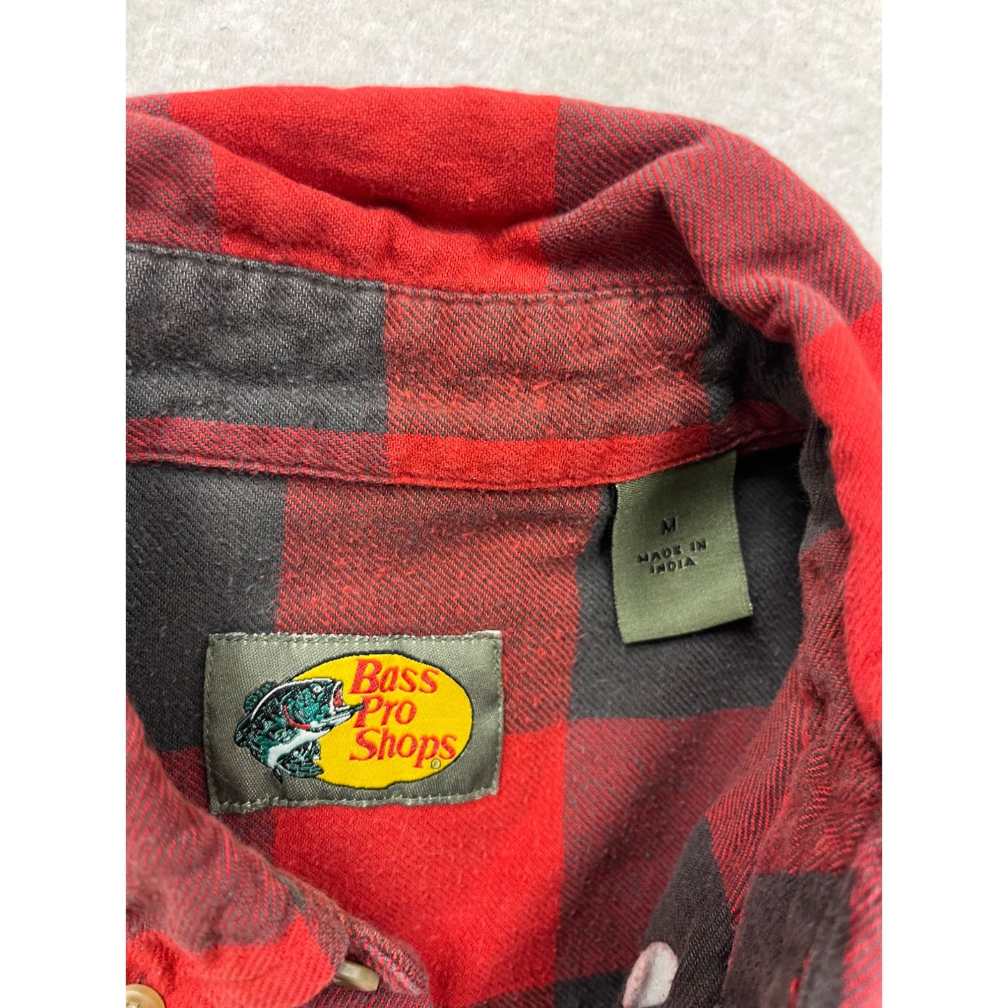 Red & Black Buffalo Plaid Button-Up Shirt By Bass Pro Shops Long Sleeve #8780