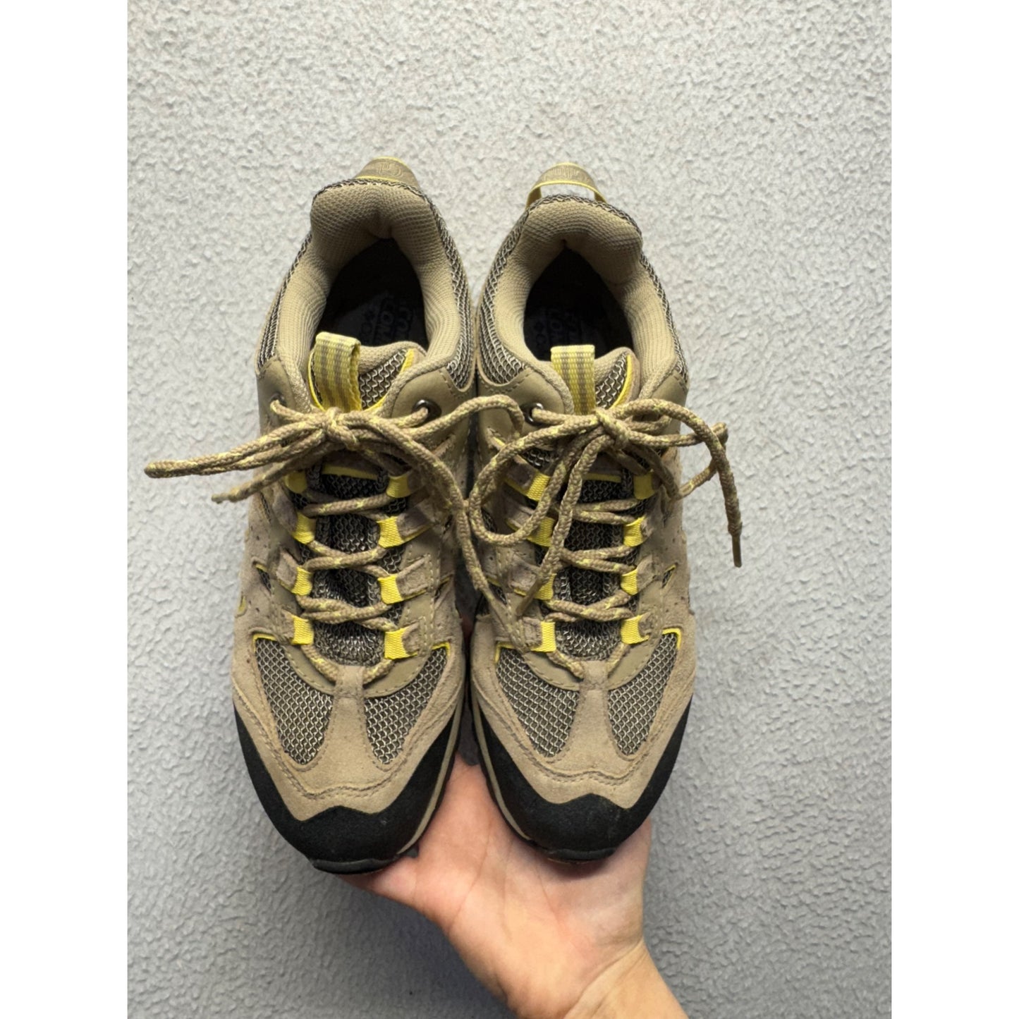 Columbia Gaia Omni-Grip Hiking Shoes Size 8 Tan & Yellow Mesh Suede #9619