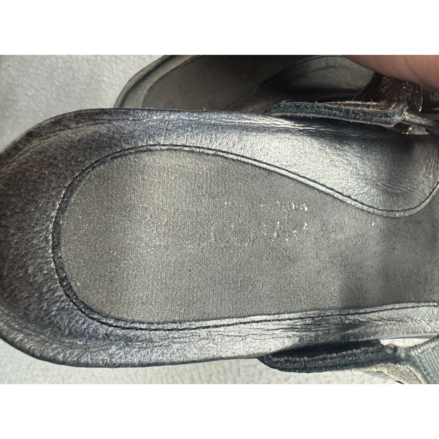 Naot Black Metallic Leather With Adjustable Straps & Wedge Heel Size 39 #9816
