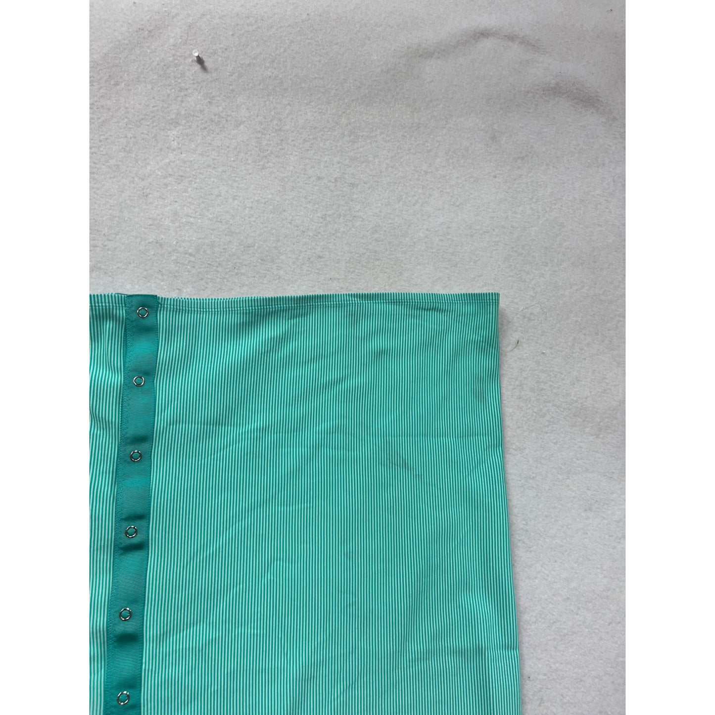 Lululemon O/S Green Striped Infinity Scarf #8693