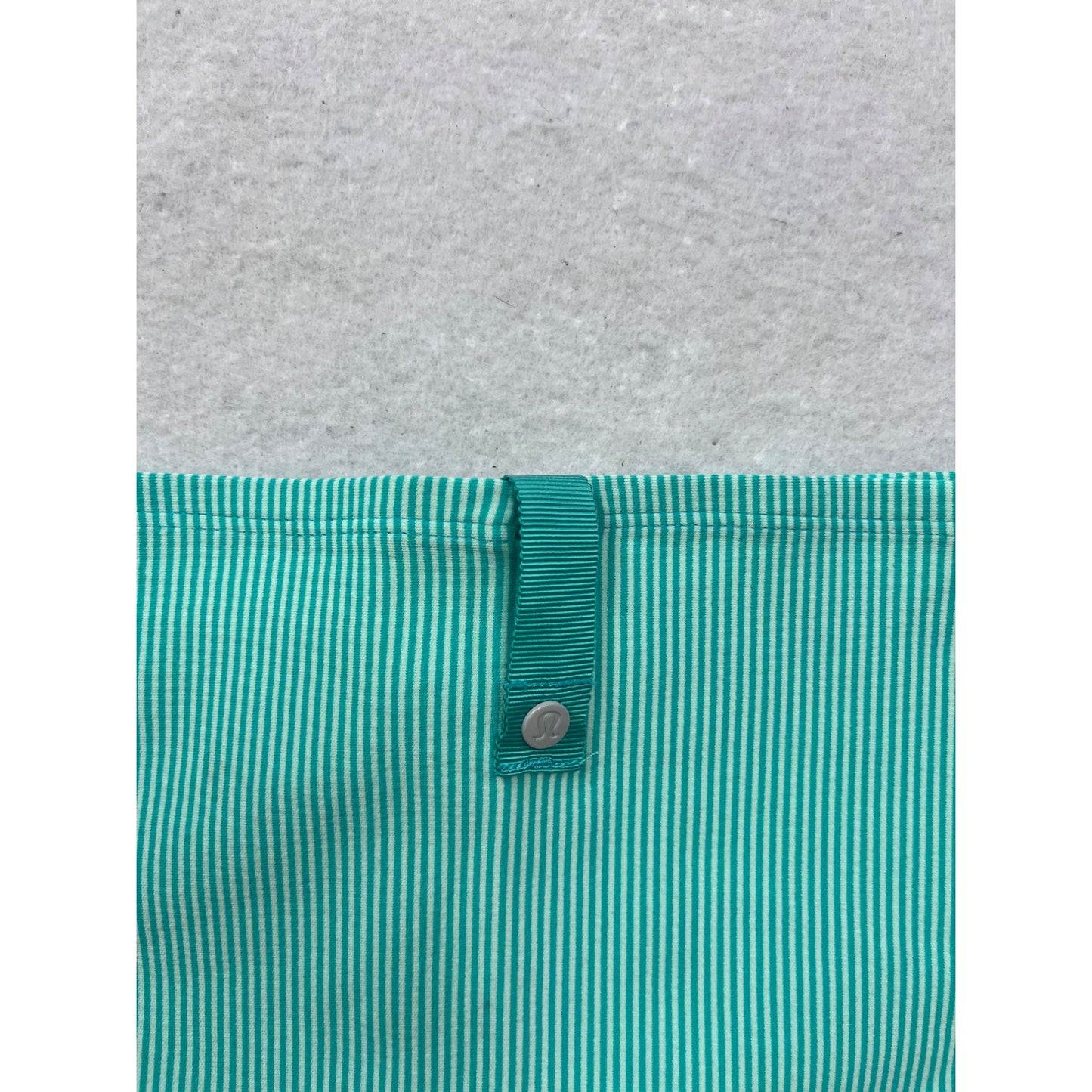 Lululemon O/S Green Striped Infinity Scarf #8693