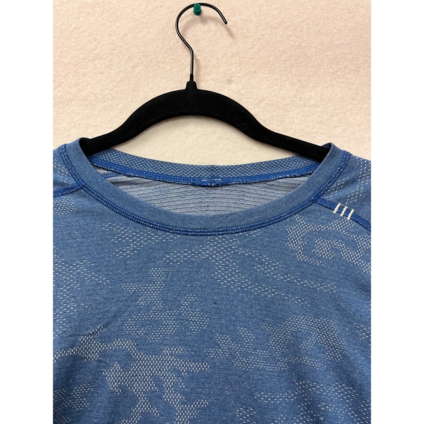 Men’s Lululemon Blue Camo Short Sleeve Athletic Tee Shirt #6127