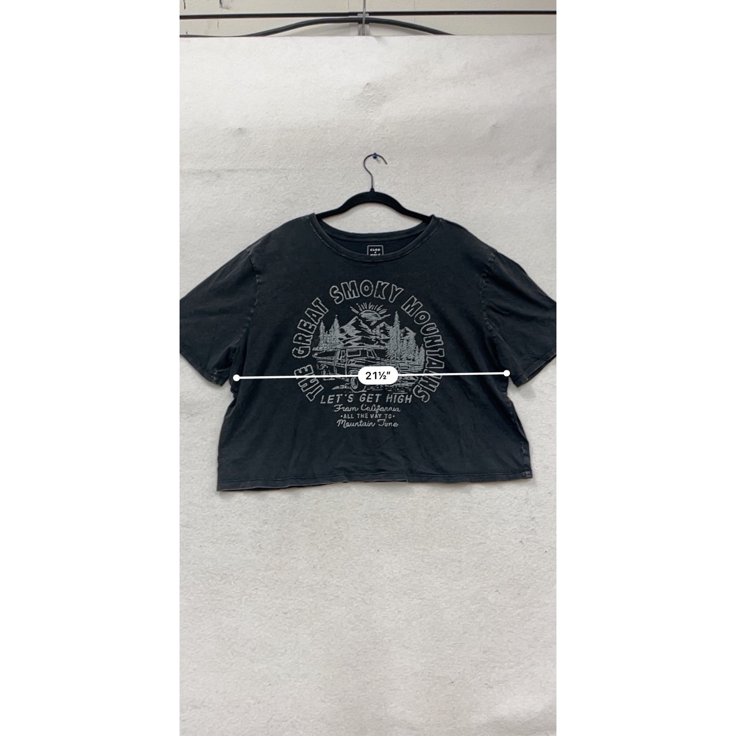 The Great Smoky Mountains Graphic T-Shirt #693A