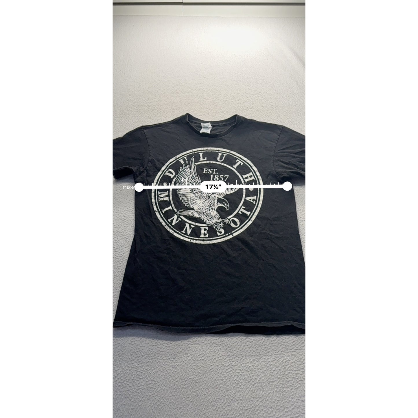 Vintage Black Duluth Minnesota Graphic T-Shirt M Adult #7884