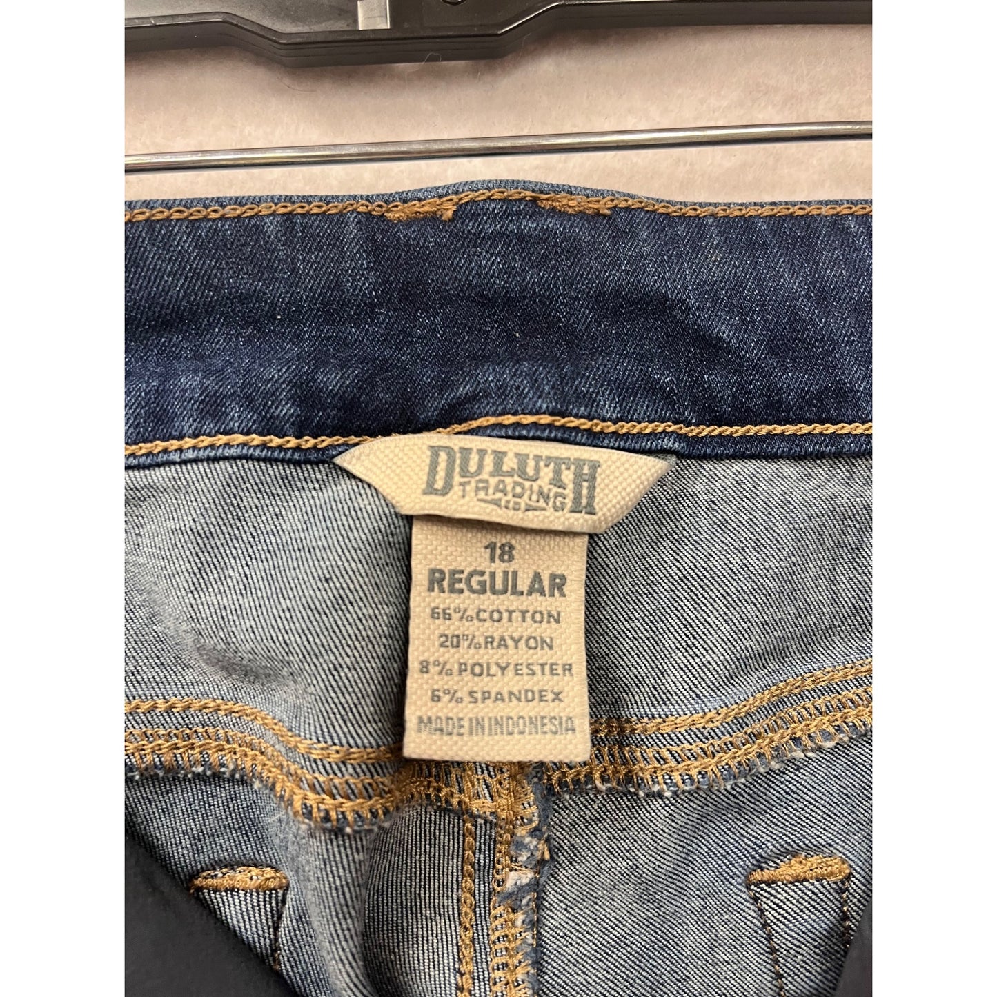 Duluth Trading Co Womens Regular Fit Jeans Size 18 #8130