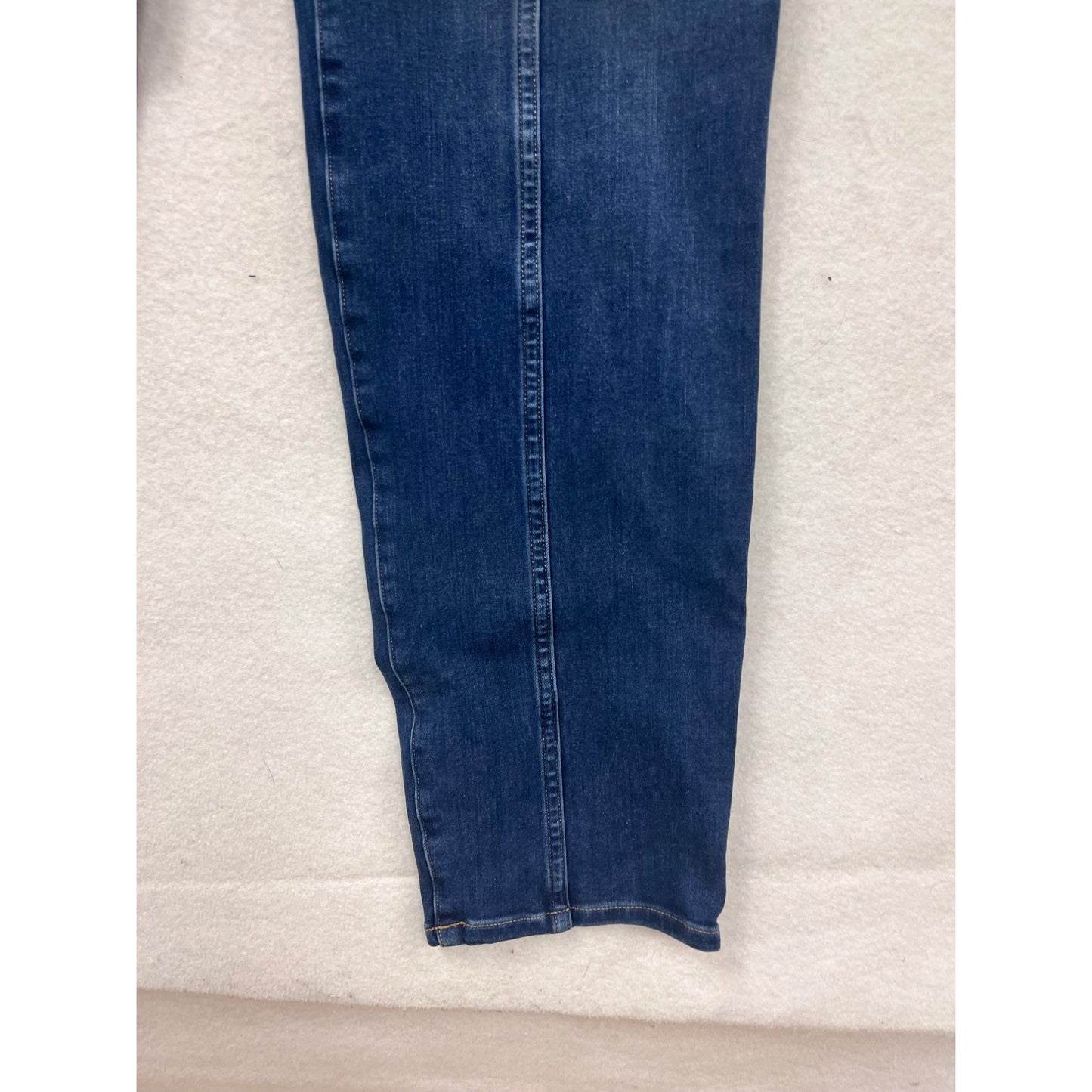 Duluth Trading Co Womens Regular Fit Jeans Size 18 #8130