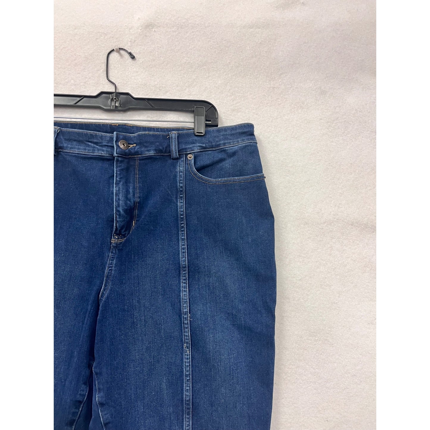 Duluth Trading Co Womens Regular Fit Jeans Size 18 #8130