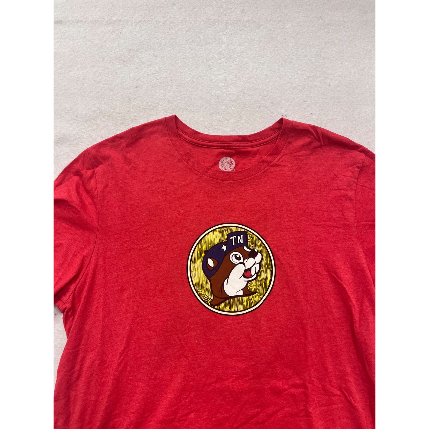 Buc-Ees Tennessee Red Graphic Tee #152A
