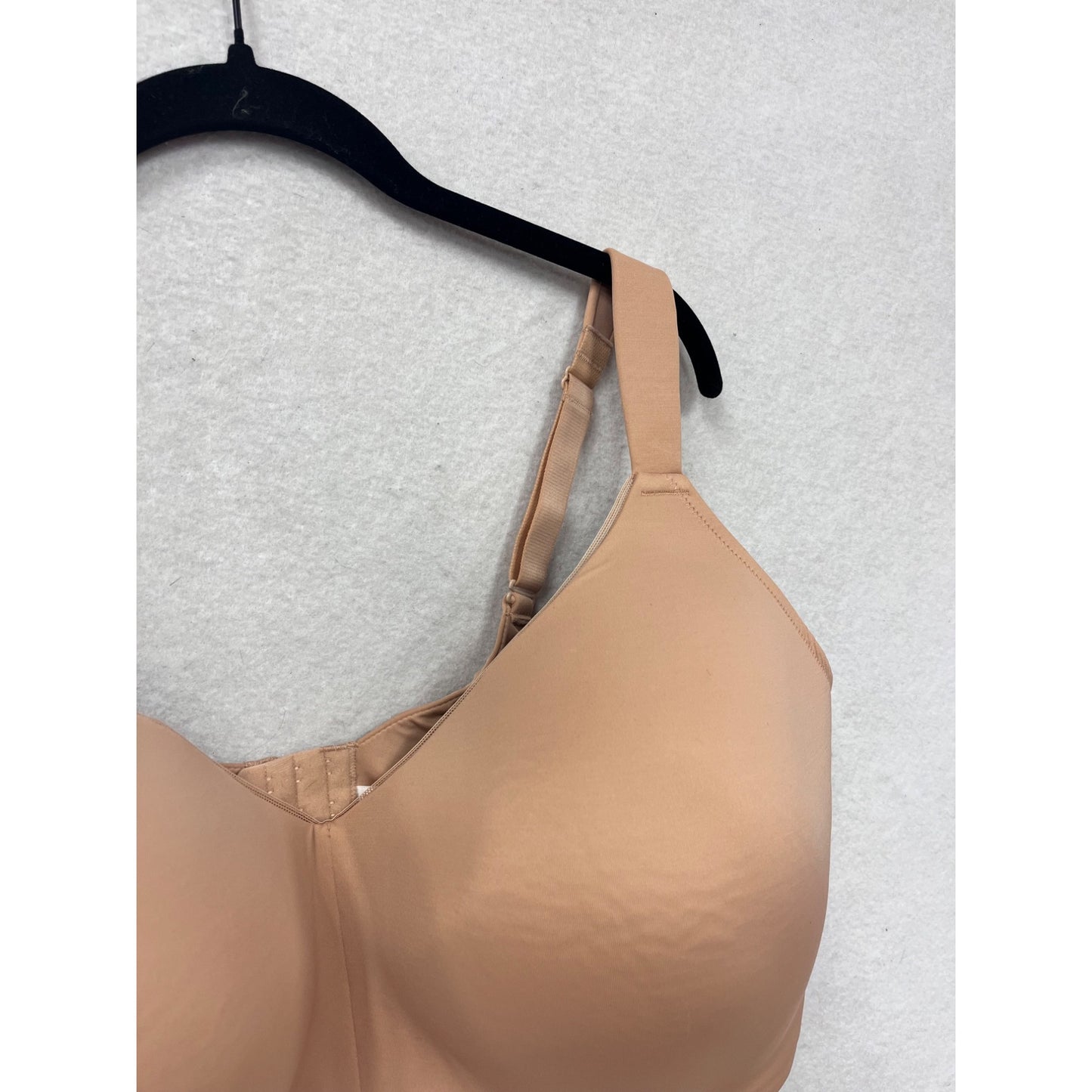 Lightly Lined Wirefree Bra Auden 46DDD #27A