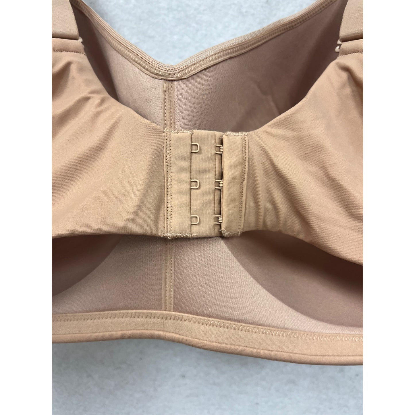 Lightly Lined Wirefree Bra Auden 46DDD #27A
