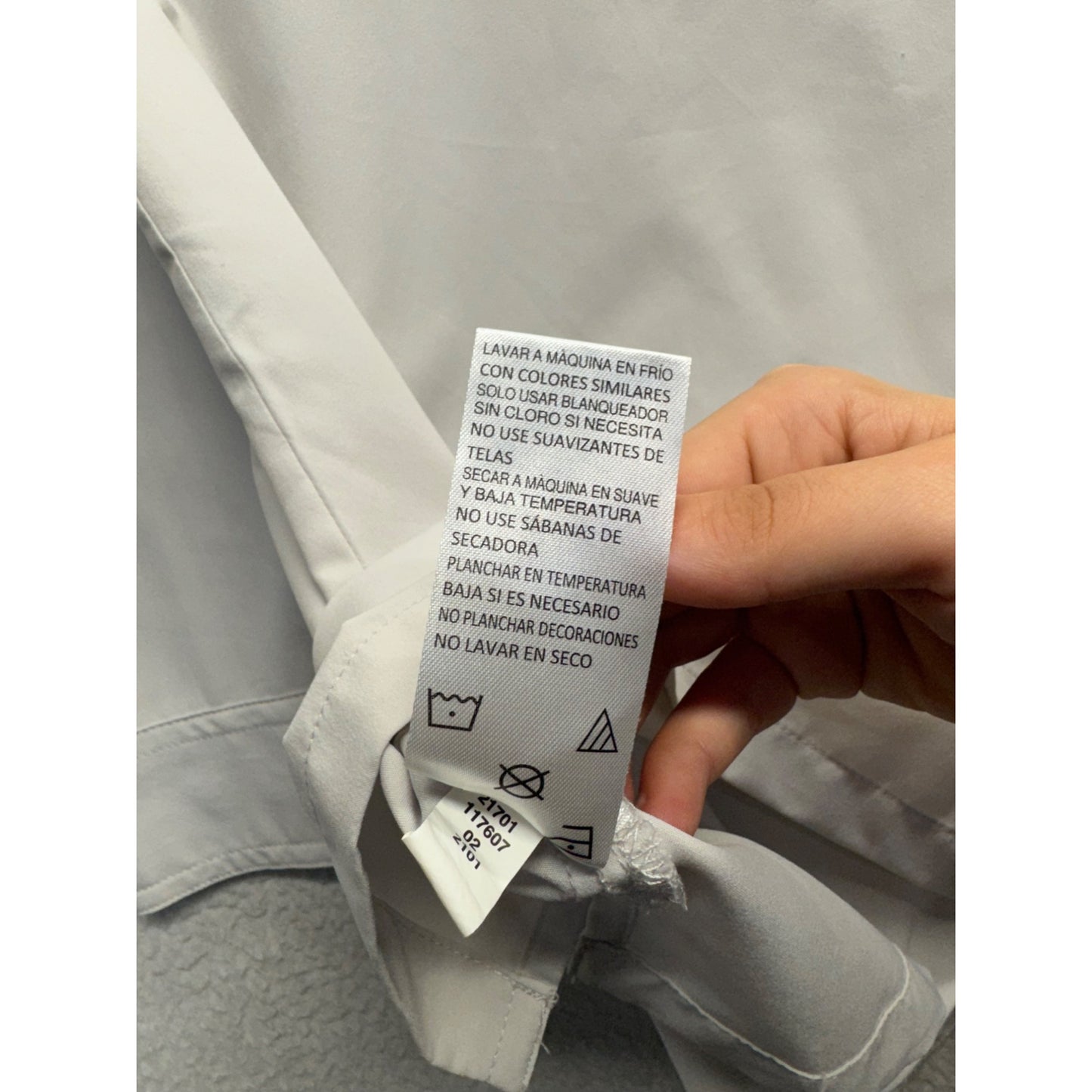 Bimini Bay Outfitters Long-Sleeve Fishing  M W/Vented Back & Pockets #9122