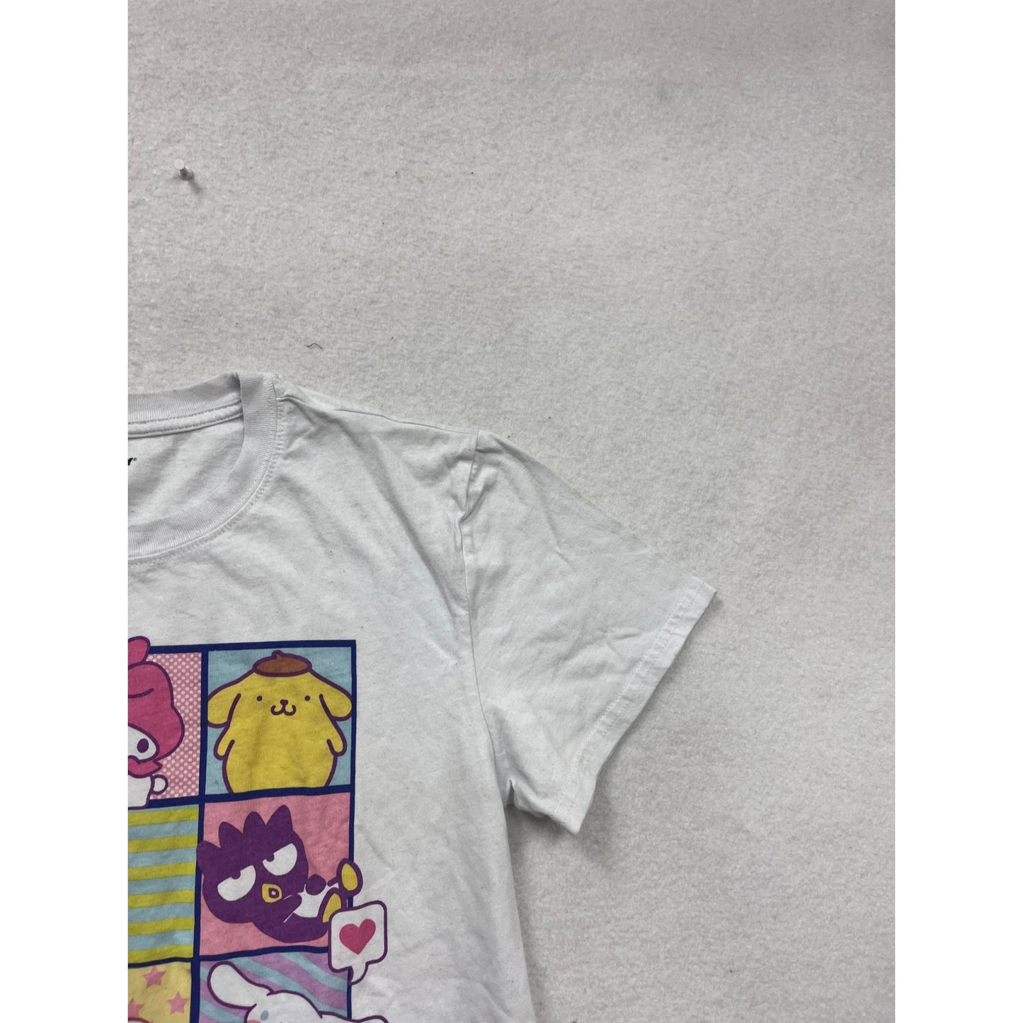 Medium Hello Kitty & Friends Graphic Tee #214A
