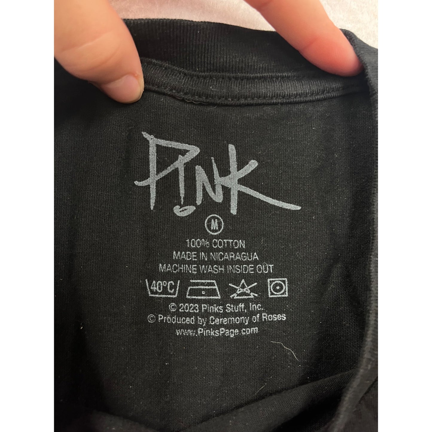 Women’s Medium P!NK Tour Graphic Tee #8349