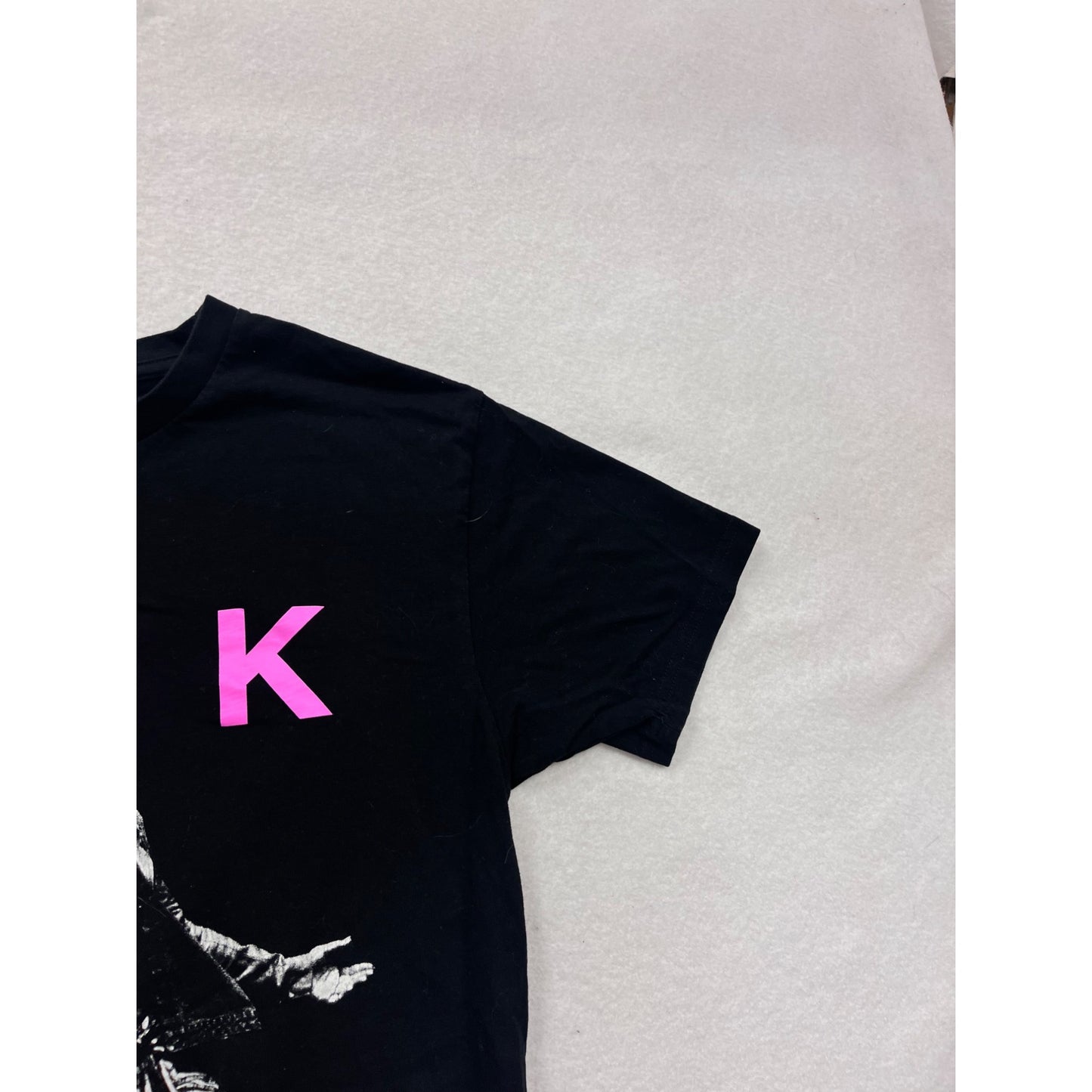 Women’s Medium P!NK Tour Graphic Tee #8349