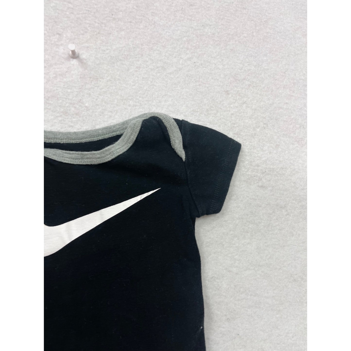 Nike Baby 6-12M Black Short Sleeve Romper #8686